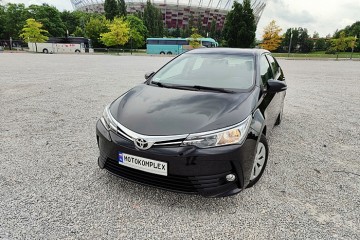 Toyota Corolla 2017r 1.6 Benzyna 132KM Mały przebieg!