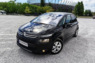 Ciemne szyby! Sprawna klimatyzacja!