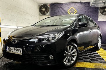 Toyota Corolla 2017r 1.6 Benzyna 132KM Mały przebieg!