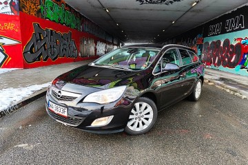 Opel Astra J 2011r 2.0 Diesel 160KM Automat